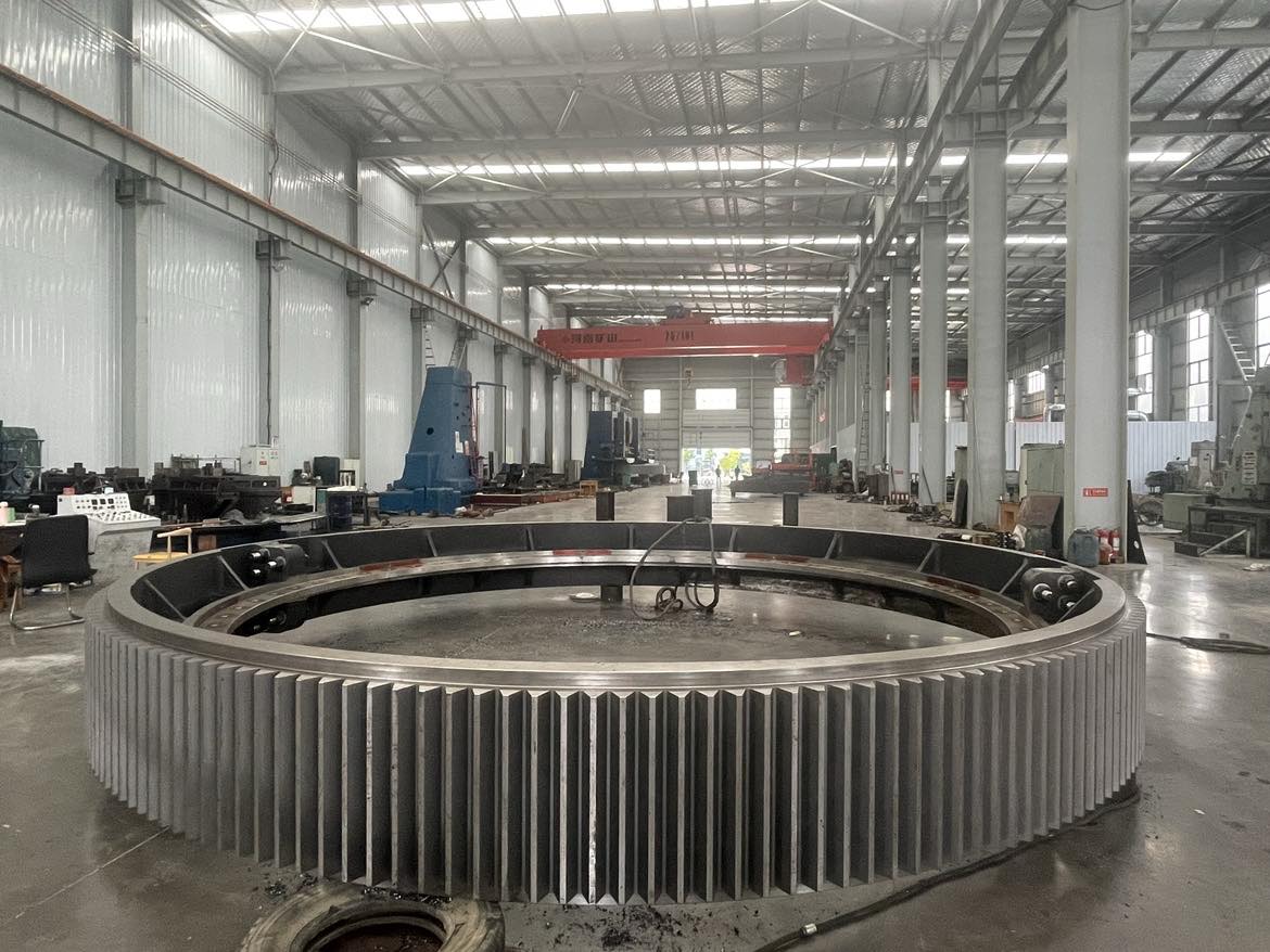 The outer diameter 6100mm ring gear is about to be exported to Southeast Asia
